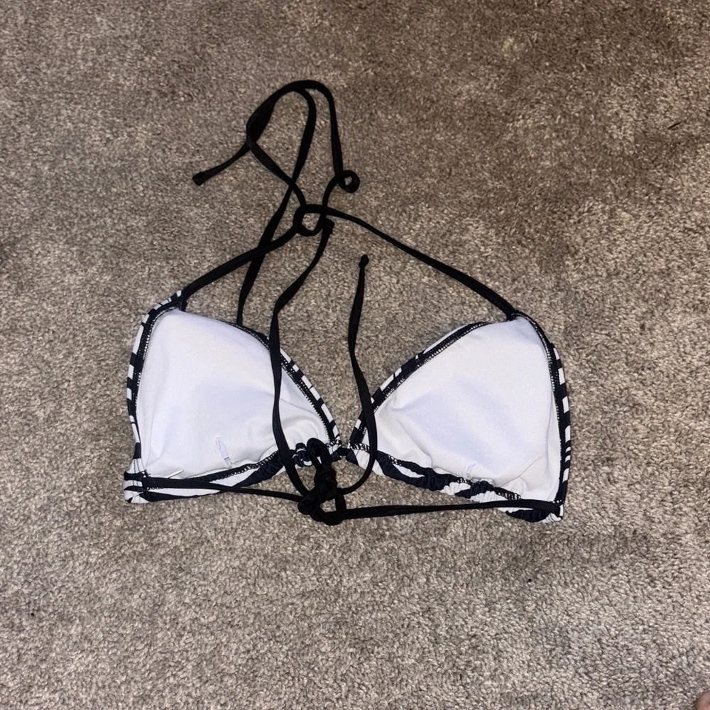 Amazon Black and White Zebra triangle bikini top size small adjustable